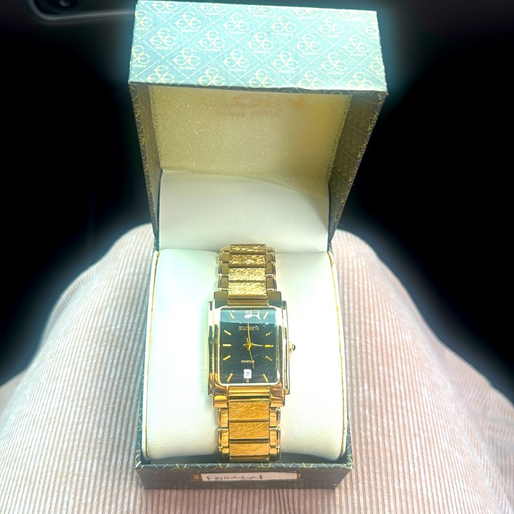 ELGIN DIAMOND Wristwatch